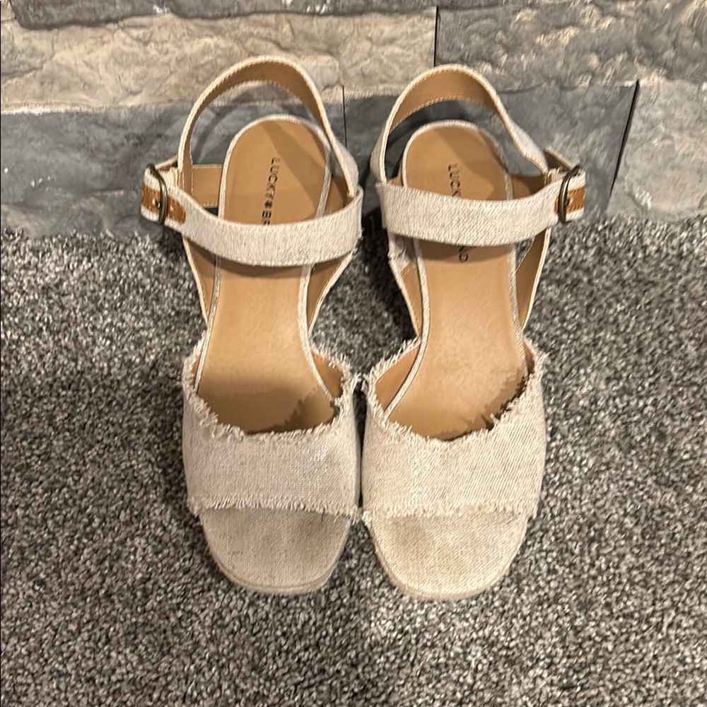 Lucky Brand/ Summer sandal